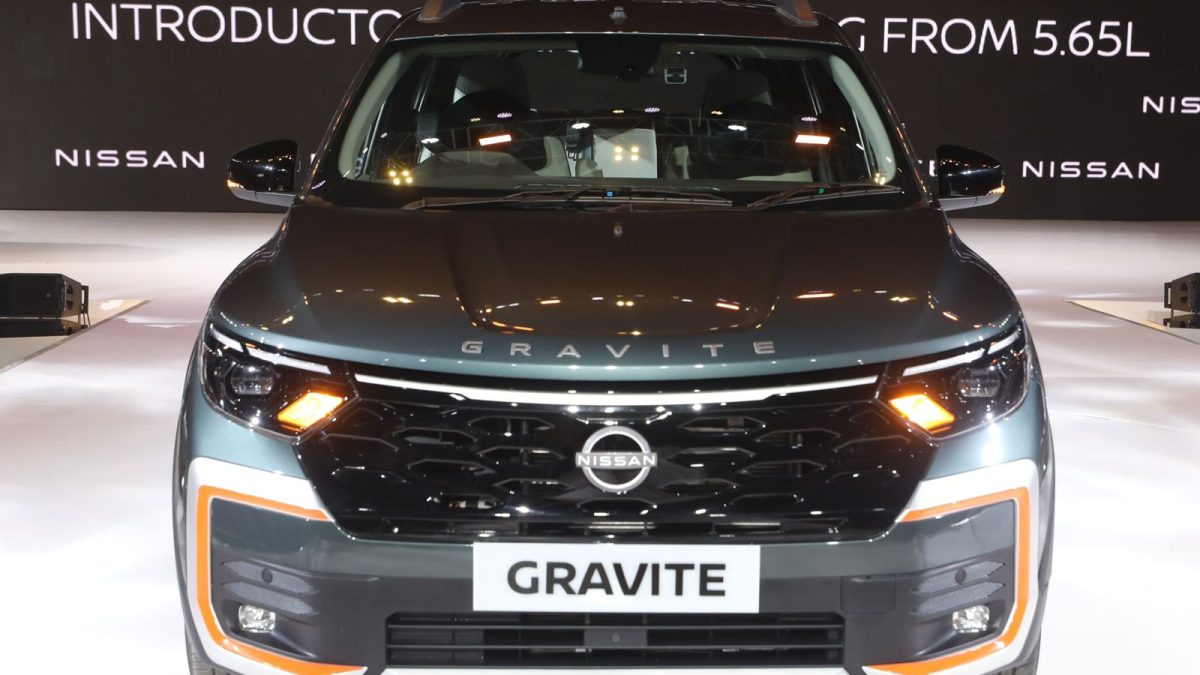 Nissan Gravite compact MPV launched in India from Rs 5.65 lakh
